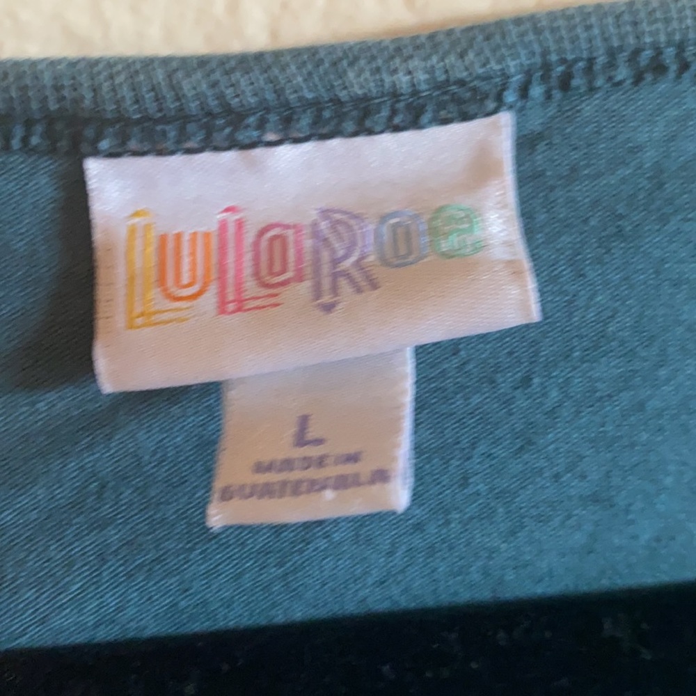 Lularoe Lynnae - Size L - Picture 3 of 5